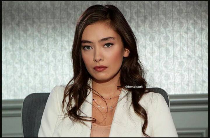 Турецкая актриса неслихан атагюль. Актриса сыгравшая неслихан в доброте. Нихан атагюль. Актриса сыгравшая неслихан в доброте. Неслихан атагюль 2021.