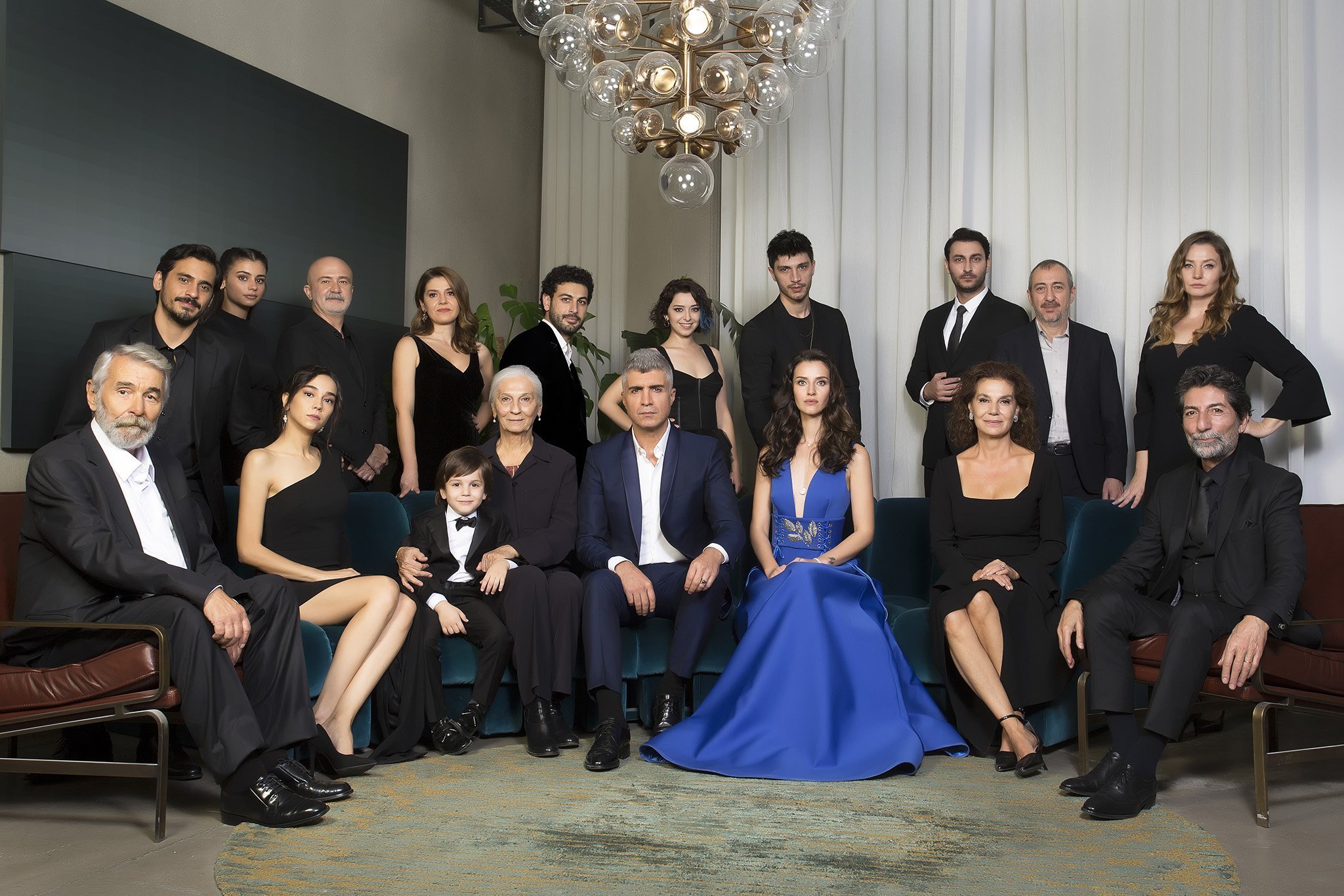 сурвивор турецкий сериал. турецкий сериал про школьников. фи, чи, пи сериал 2017–2018. сколько сер. сериал осколки дьяченко александр.