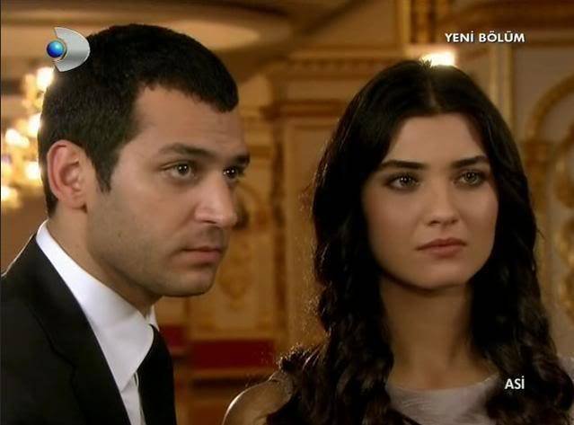 Аси и Демир... Мурат и Туба в очакване на война тема